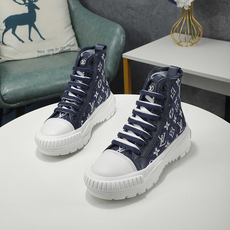 l**is V*t*n lv squad sneaker high top denim blue