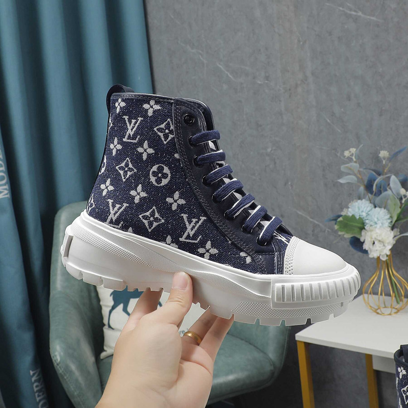 l**is V*t*n lv squad sneaker high top denim blue