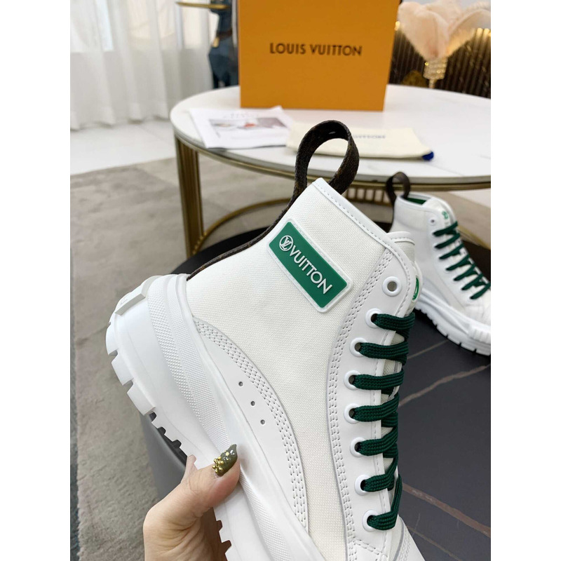 l**is V*t*n lv squad sneaker high top green