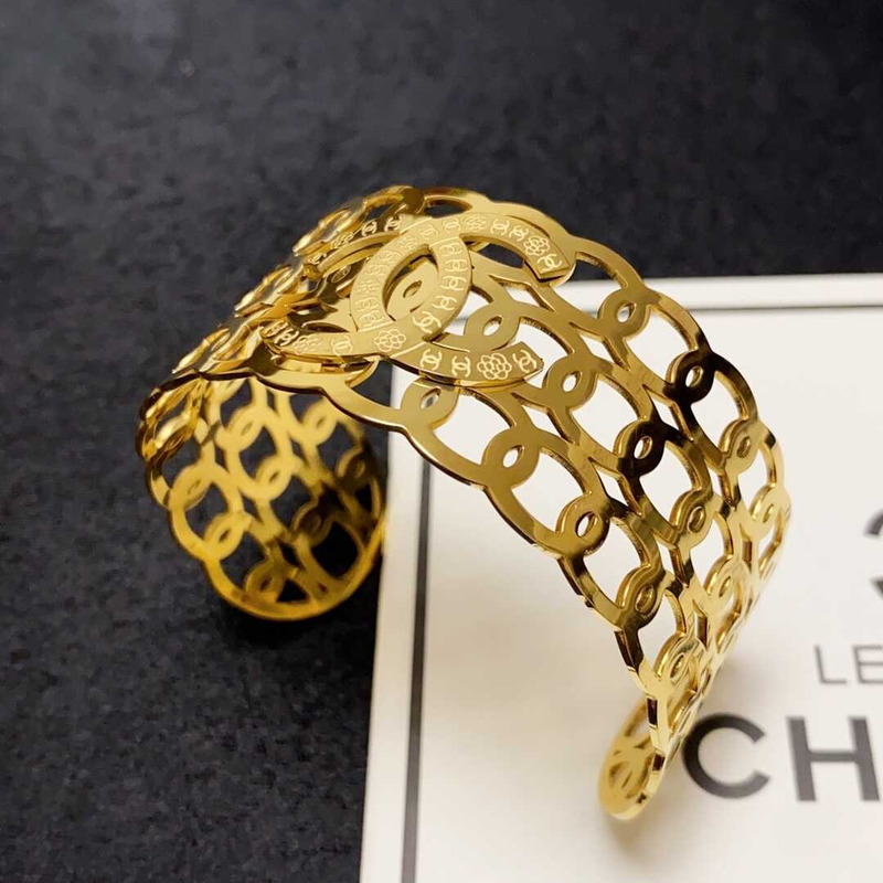 Ch*el cc logo gold open bracelet