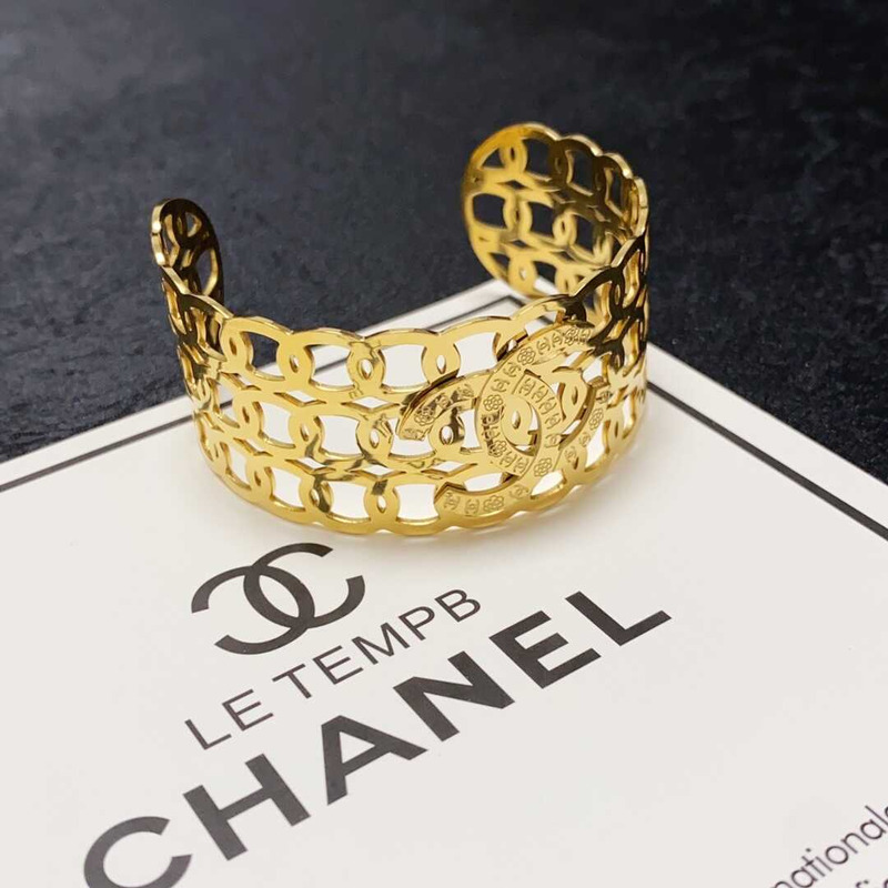 Ch*el cc logo gold open bracelet