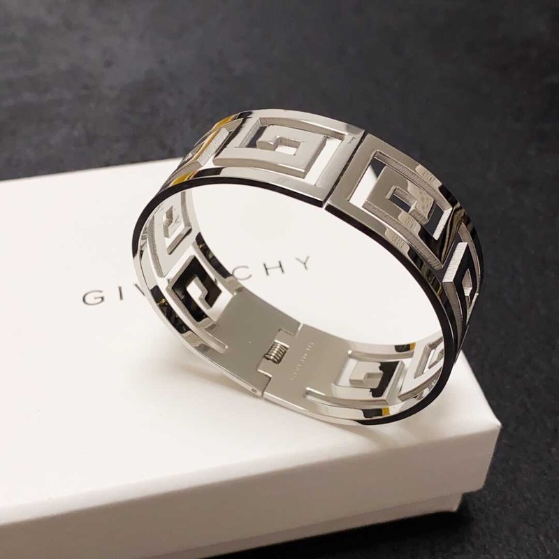 Givenchy Classic Big Logo Bracelet Silver