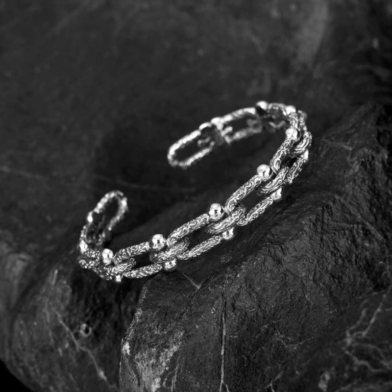 G*u*i braided bracelet silver