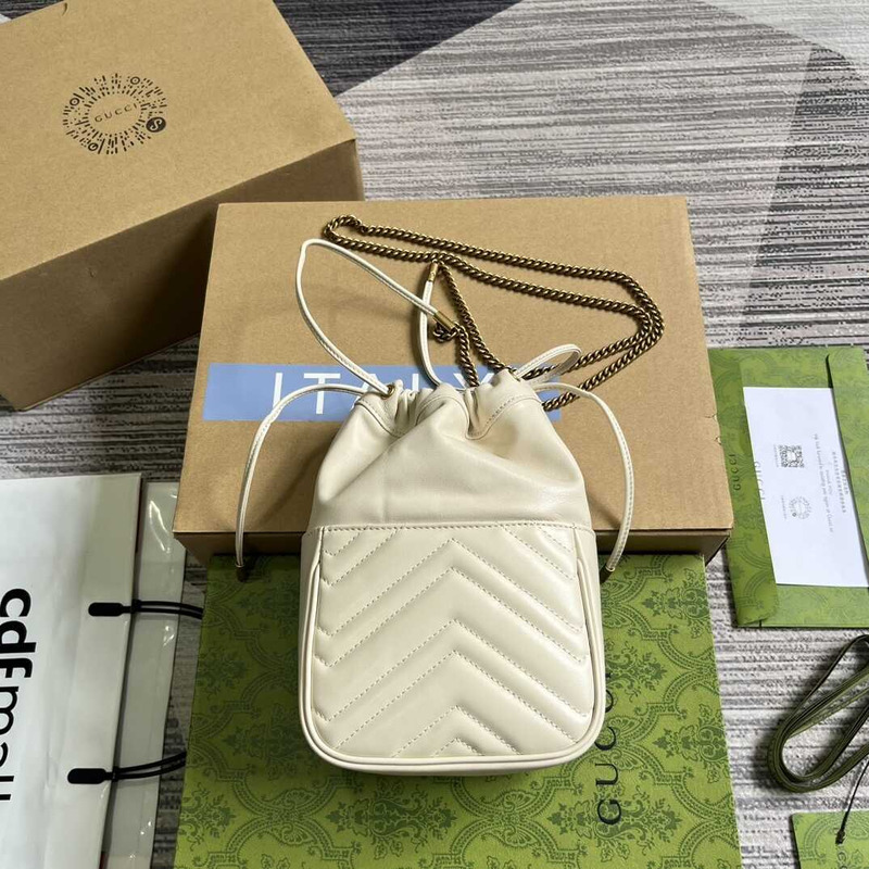 G*u*i gg marmont mini bucket bag white