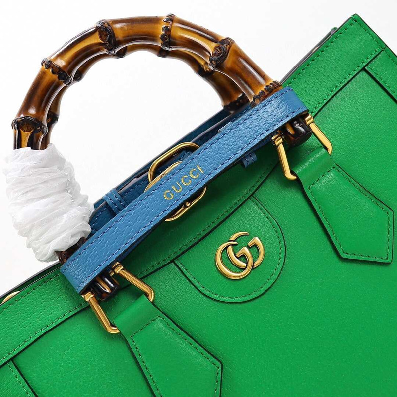 G*u*i diana small slub ostrich tote bag green