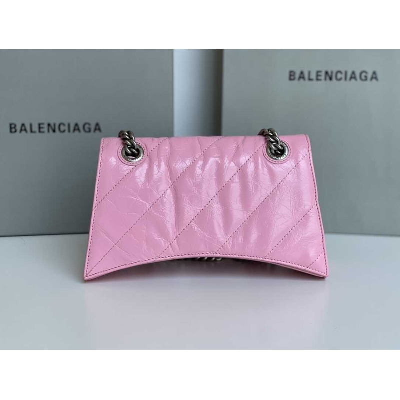 Ba*len*cia*ga crush quilted shoulder bag calfskin small pink