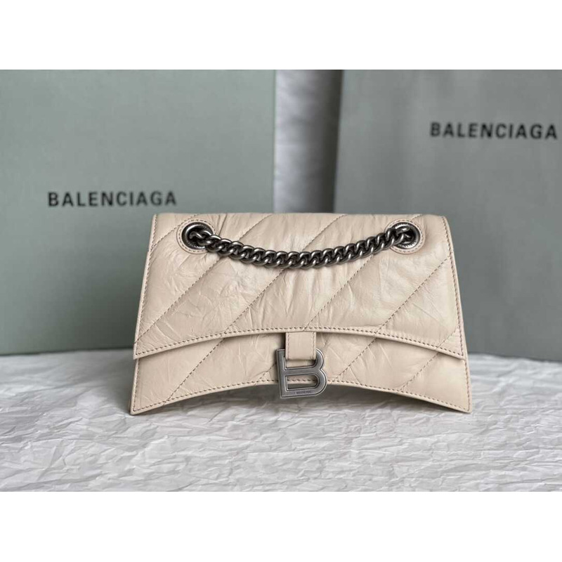 Ba*len*cia*ga crush quilted calfskin shoulder bag small beige