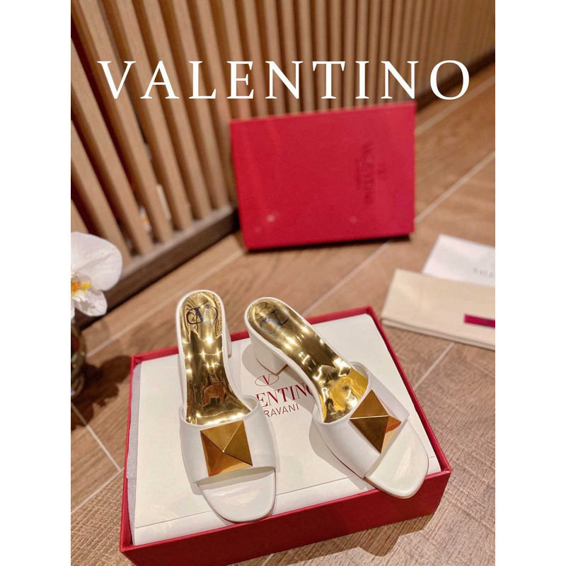 Valentino Rockstud-detail Open-toe Sandals White