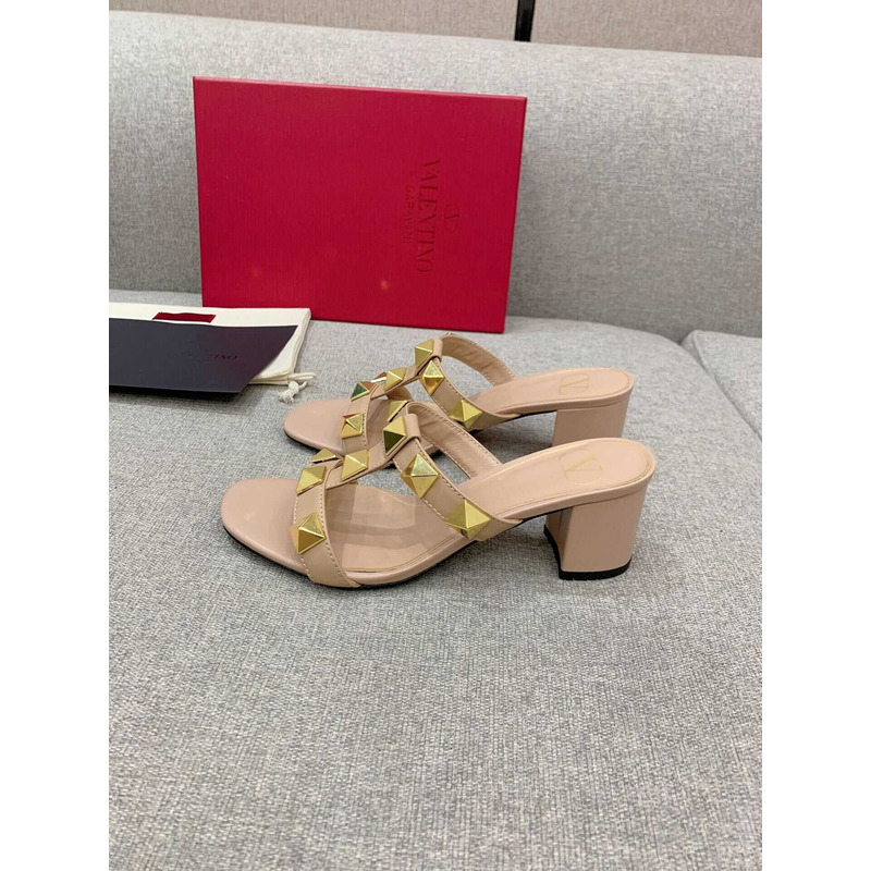 Valentino Valentino Roman Stud Slides Beige