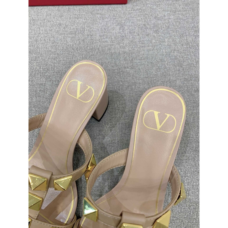 Valentino Valentino Roman Stud Slides Beige