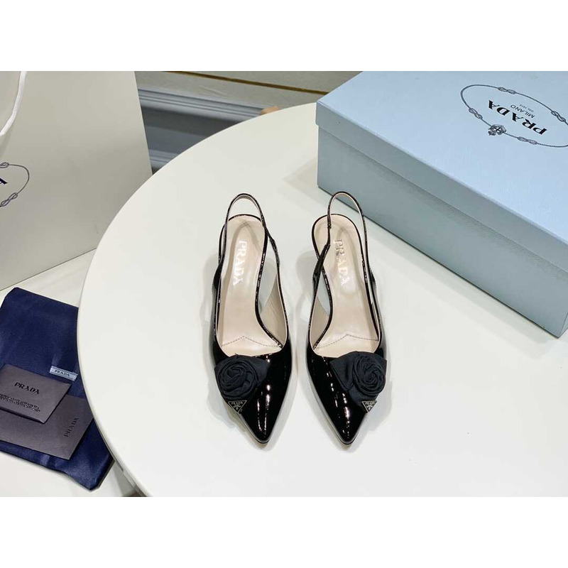 Pra*a black patent leather slingback