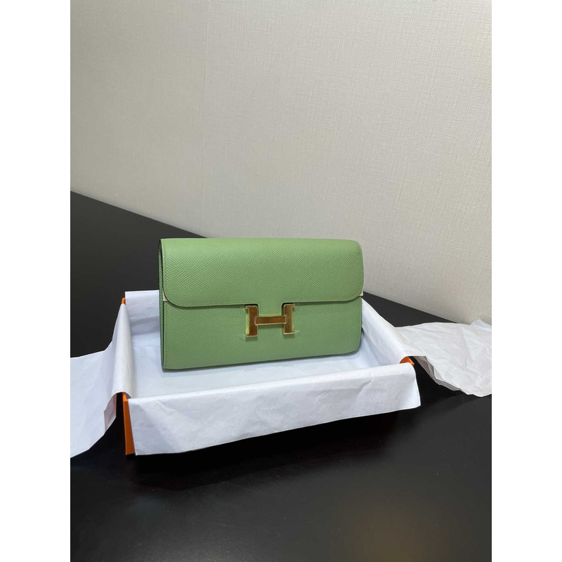 H**mes constance wallet to go gold hardware green