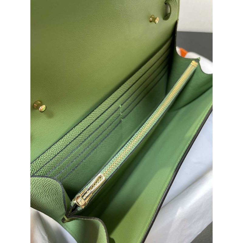 H**mes constance wallet to go gold hardware green