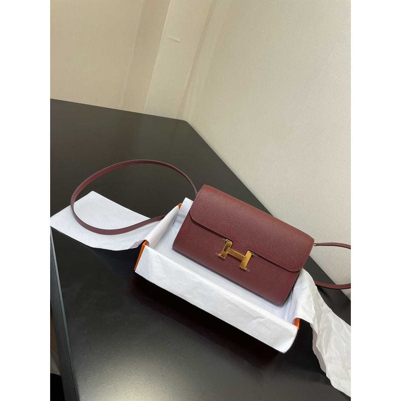 H**mes constance wallet to go gold hardware burgundy