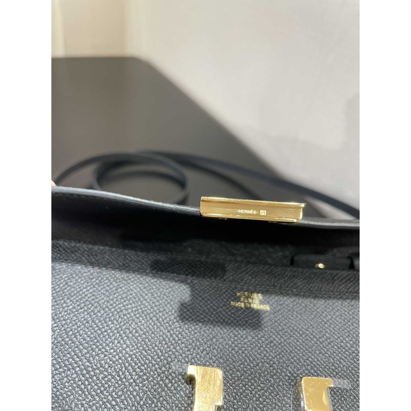 H**mes constance wallet to go gold hardware black