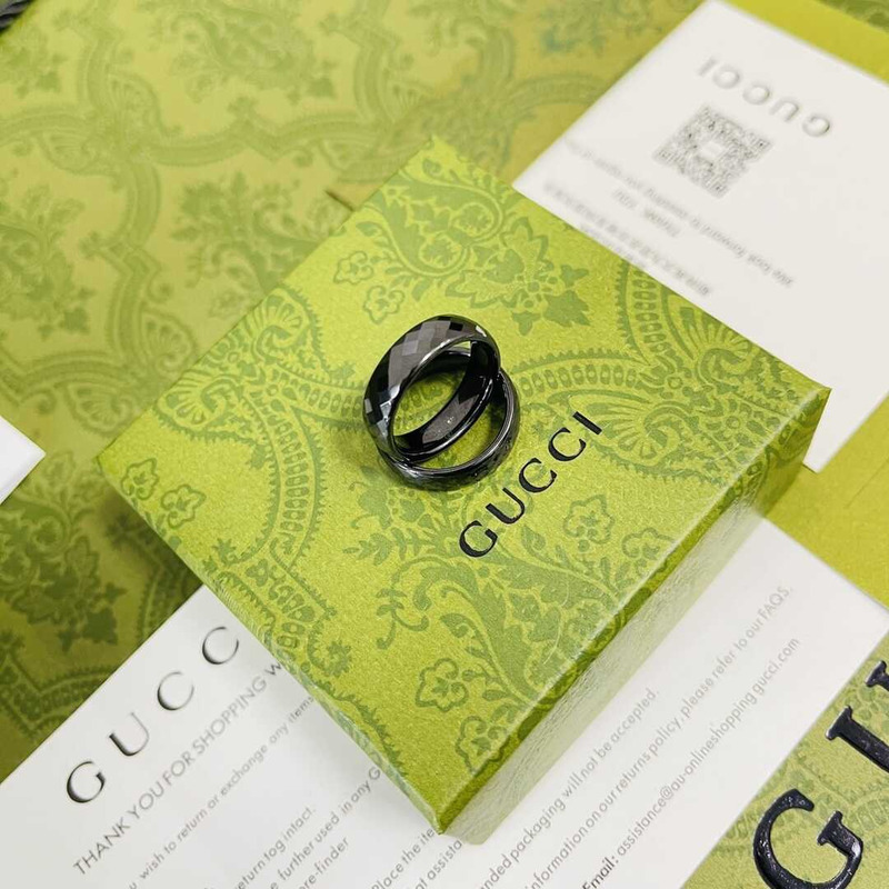 G*u*i icon ring black