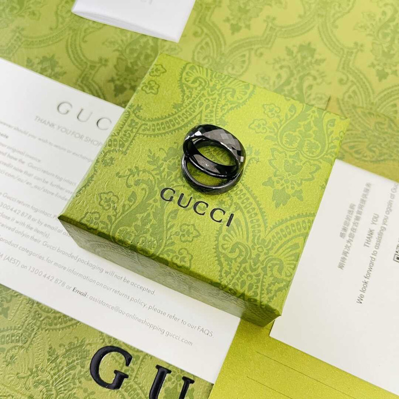 G*u*i icon ring black