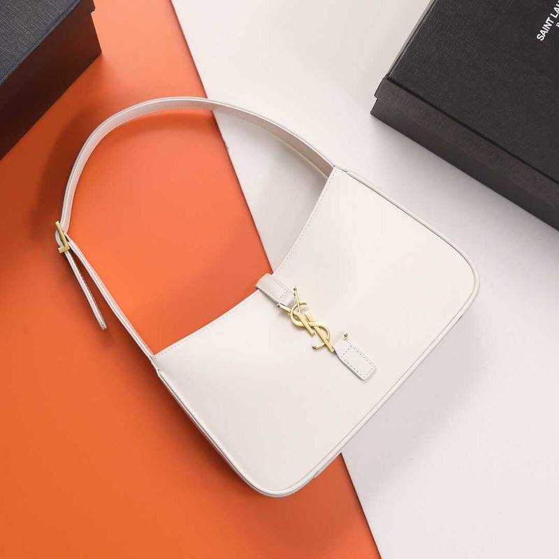 Saint Laurent Le5 À 7 Mini Dumpling Bag White