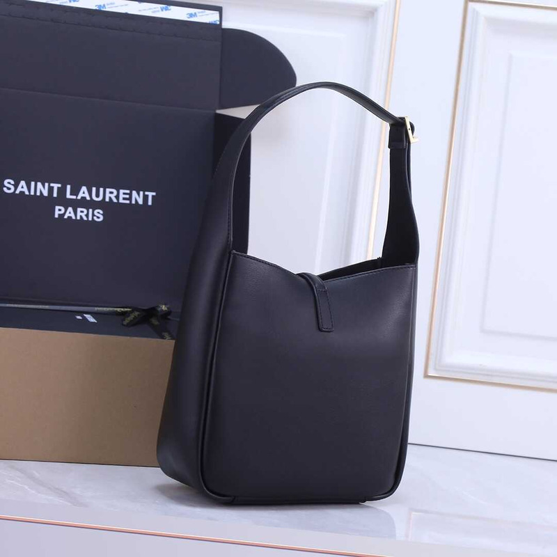 Saint Laurent Le 37 Leather Bucket Bag Black