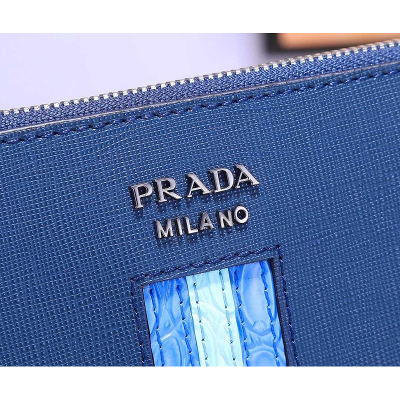 Pra*a leather pouch blue