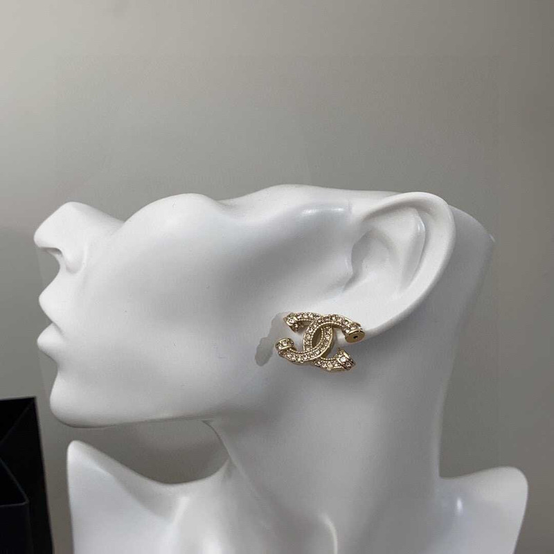 Ch*el crystal cc earrings