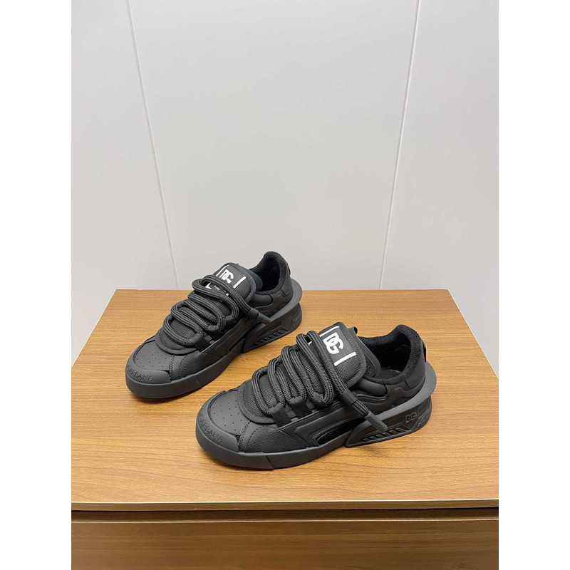 Dolce & Gabbana Black Sneakers With Logo