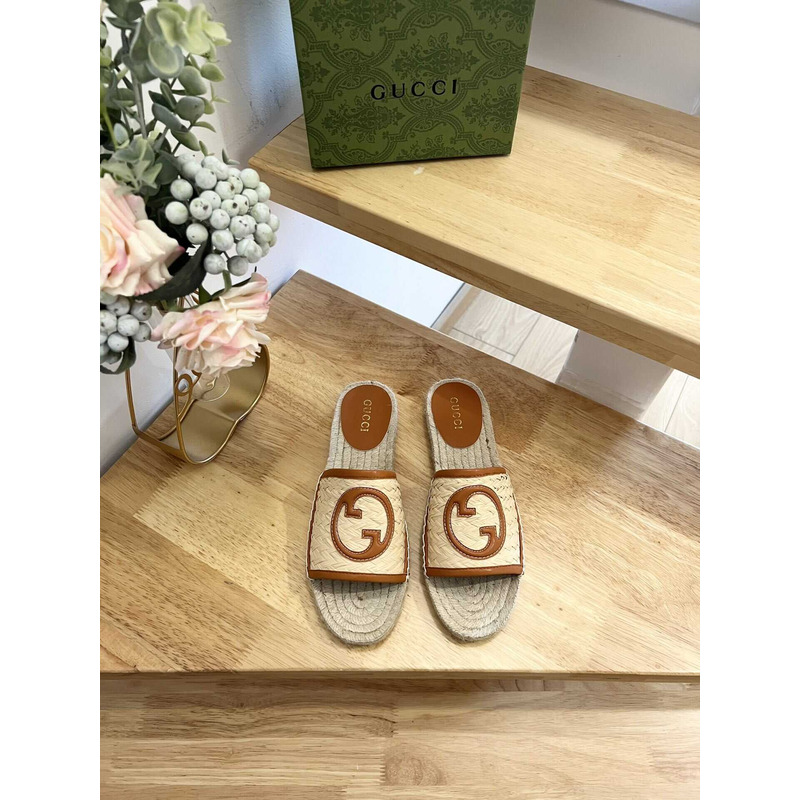 G*u*i pilar gg matelasse espadrille slide sandal beige