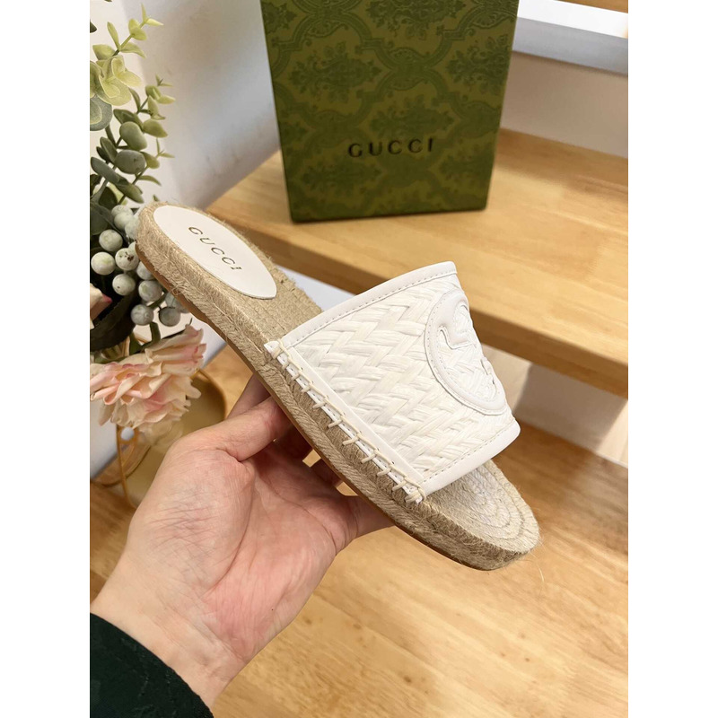 G*u*i pilar gg matelasse espadrille slide sandal white