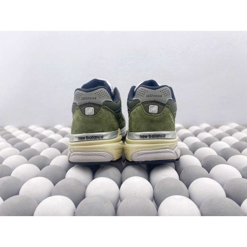 New Balance x JJJJound 990v3 Olive