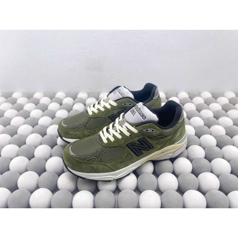 New Balance x JJJJound 990v3 Olive