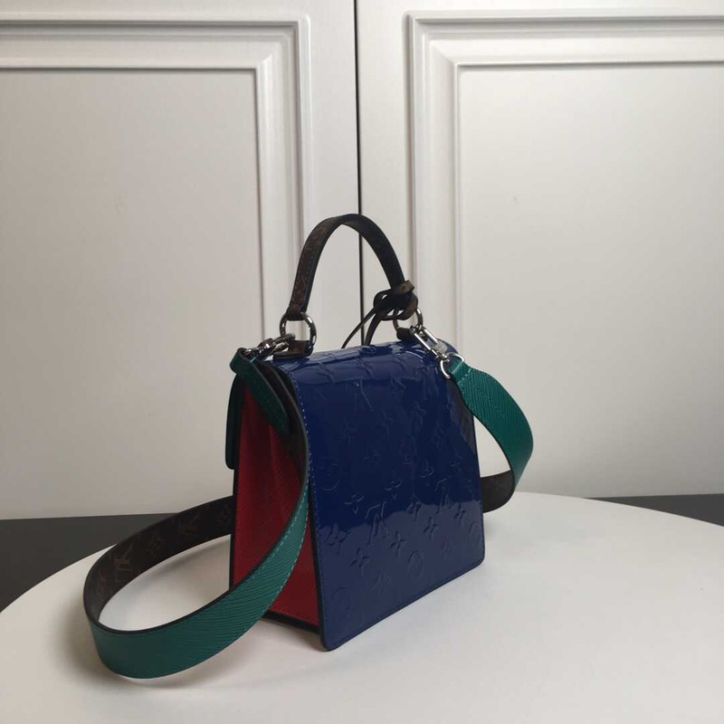 l**is V*t*n spring street bag patent leather blue