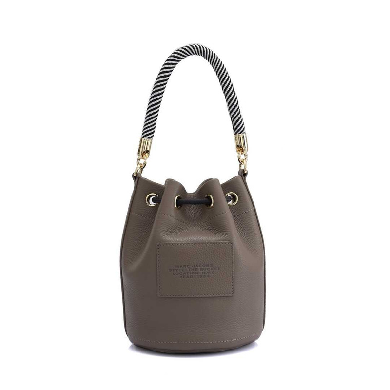 Marc Jacobs The Leather Bucket Bag Brown