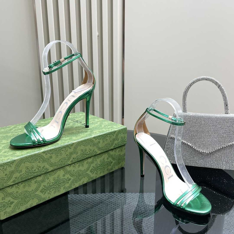 G*u*i stiletto heels green