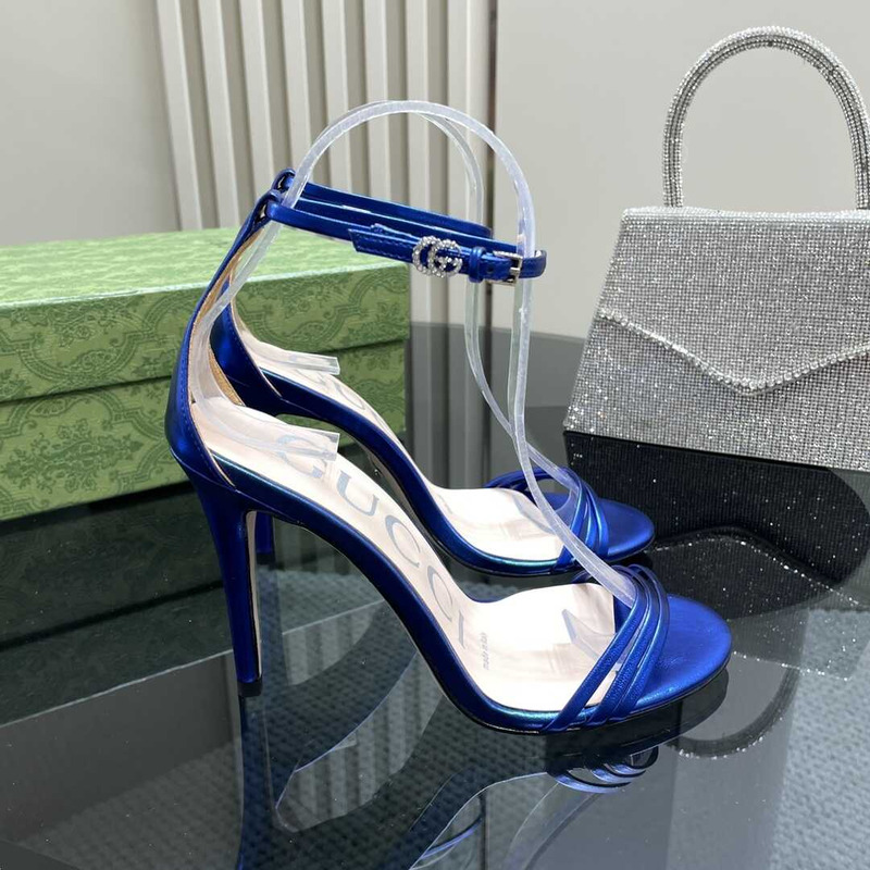 G*u*i stiletto heels blue