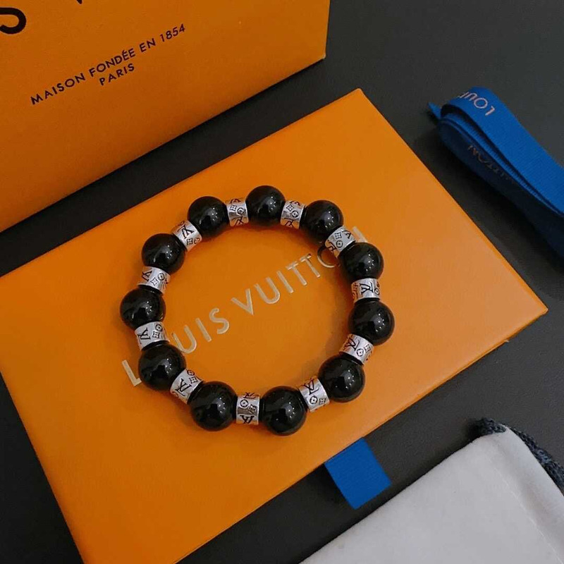 l**is V*t*n beads bracelet black/silver