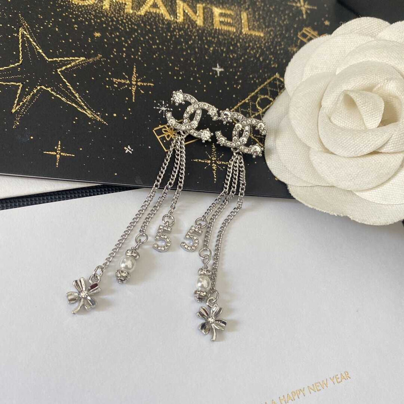 Ch*el cc logo rhinestone star/pearl pendant earrings silver