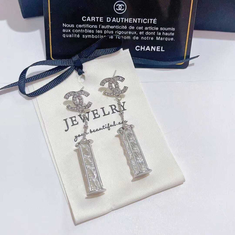 Ch*el cc drop earring silver