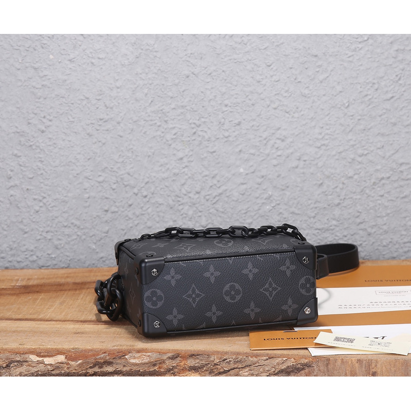 l**is V*t*n pochette volga monogram eclipse black