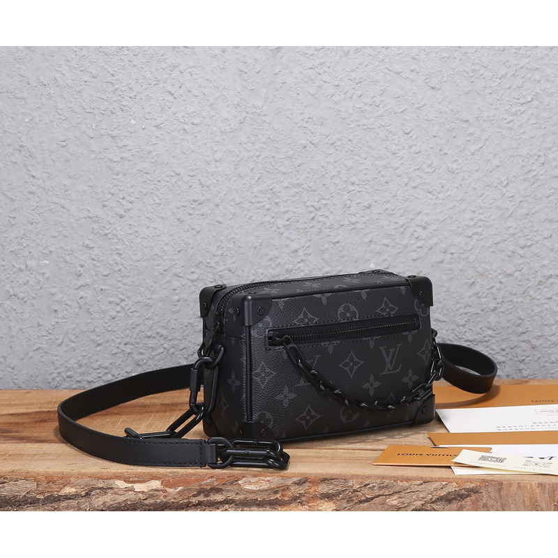 l**is V*t*n pochette volga monogram eclipse black