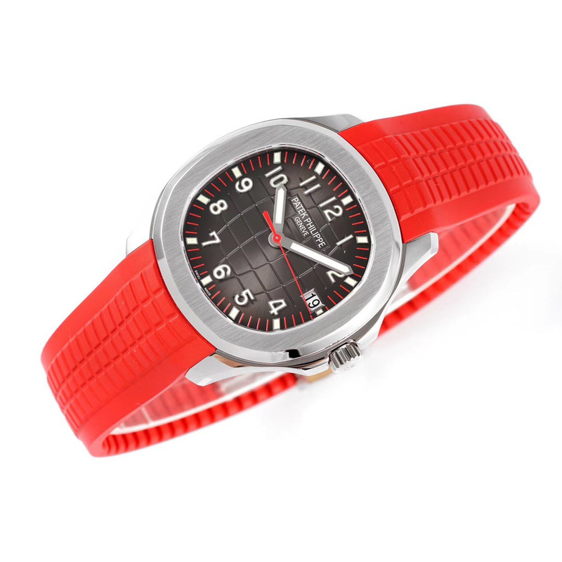 Patek Philippe Aquanaut 5167A-012 Red