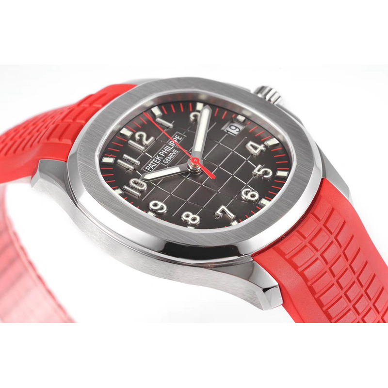 Patek Philippe Aquanaut 5167A-012 Red