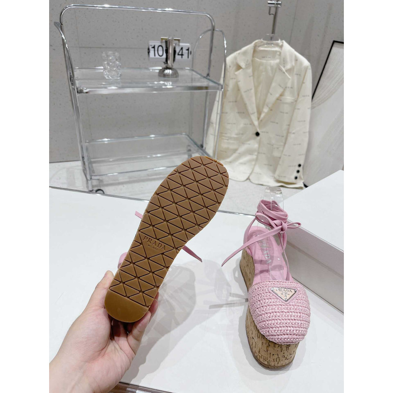 Pra*a raffia wedge sandals pink