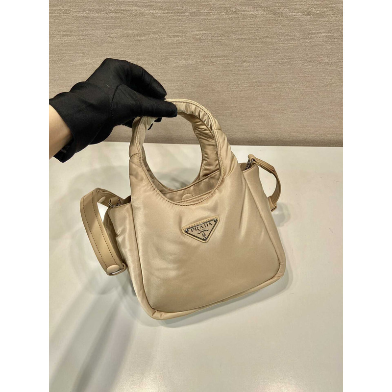 Pra*a soft medium tote nappa leather beige