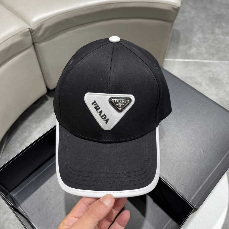 Pra*a  baseball cap with logo black