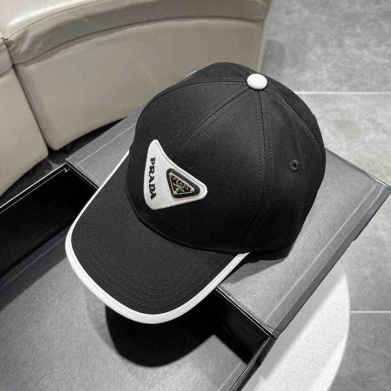 Pra*a  baseball cap with logo black