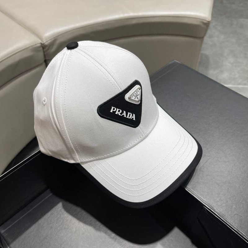 Pra*a  baseball cap with logo white