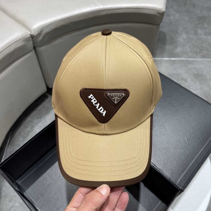 Pra*a baseball cap with logo beige