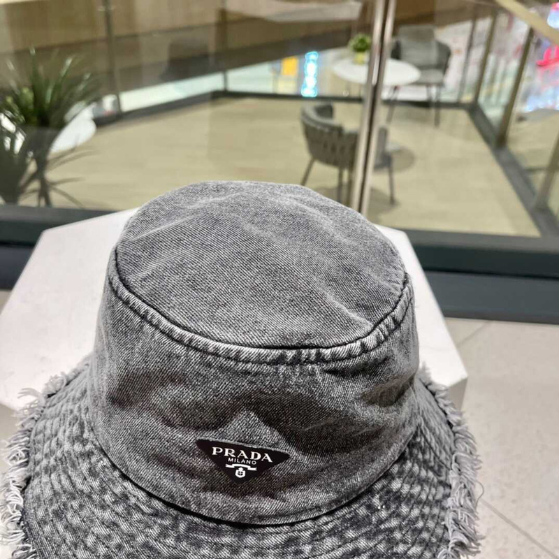 Pra*a denim bucket hat gray