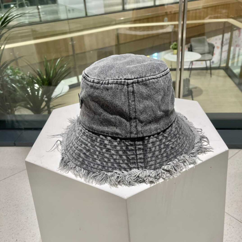 Pra*a denim bucket hat gray