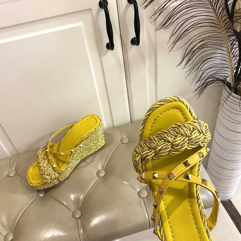 Valentino Garavani Rockstud Wedge Sandals Yellow